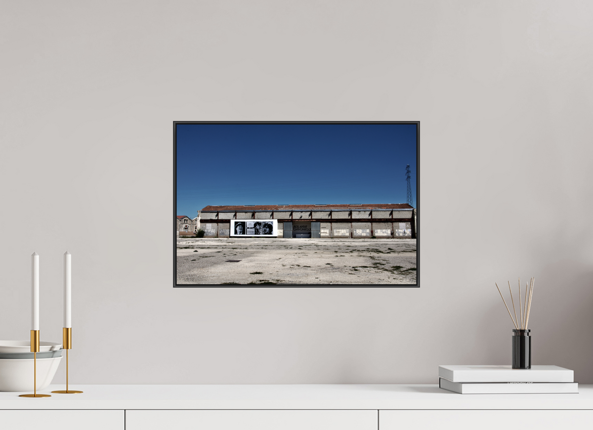 45 x 30 cm, Foto-Abzug hinter Acrylglass glänzend, ArtBox aus Aluminium (Schwarz) 26 Lost Places 02